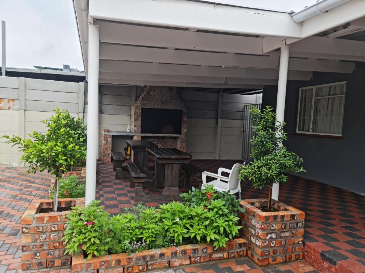 Hasate Guest House 10 Florence Street Oakdale Belliville 7530 Cape Town South African 外观 照片