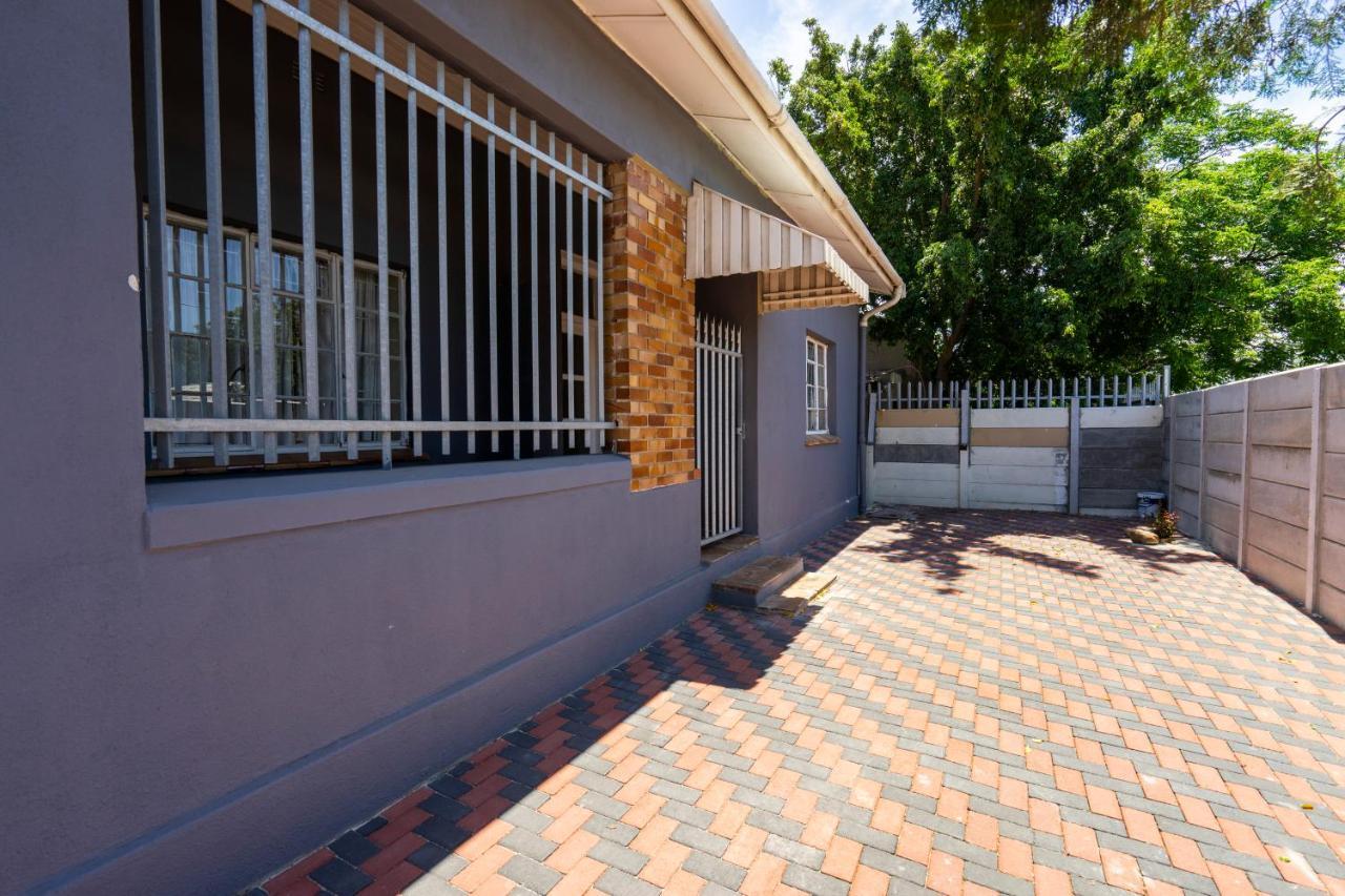 Hasate Guest House 10 Florence Street Oakdale Belliville 7530 Cape Town South African 外观 照片