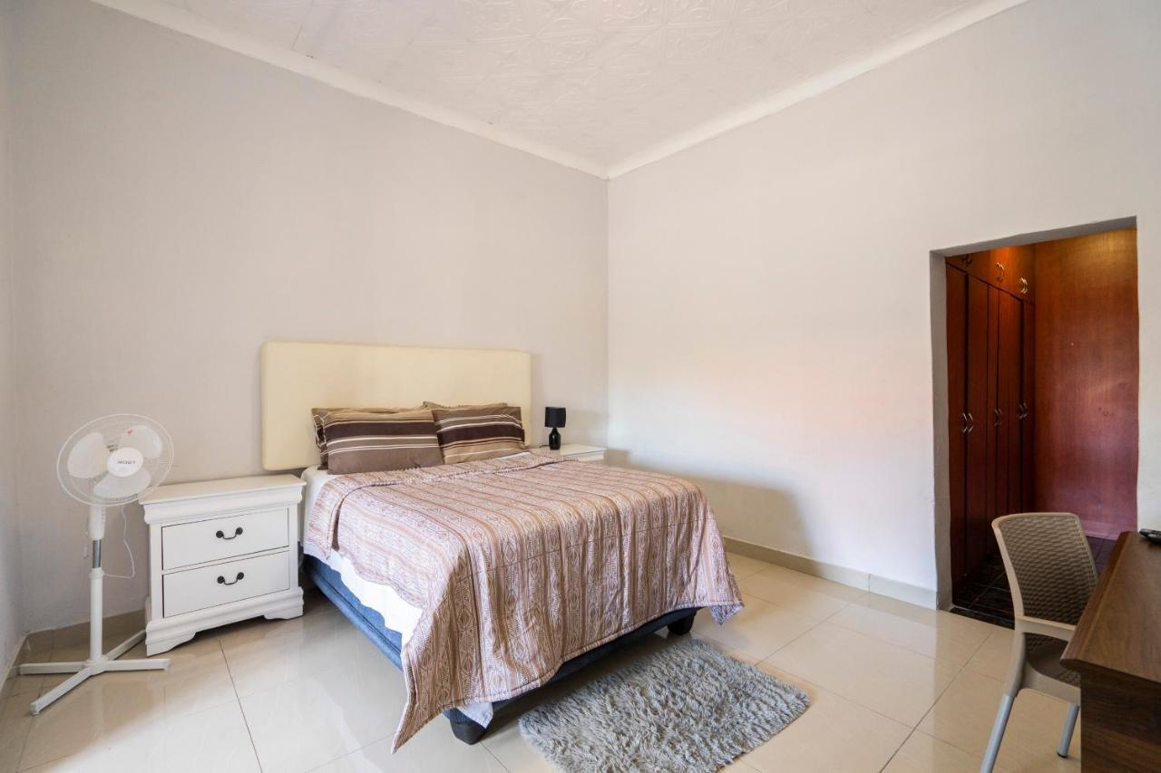 Hasate Guest House 10 Florence Street Oakdale Belliville 7530 Cape Town South African 外观 照片