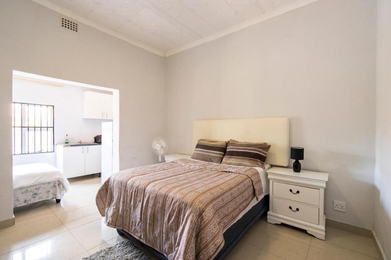 Hasate Guest House 10 Florence Street Oakdale Belliville 7530 Cape Town South African 外观 照片