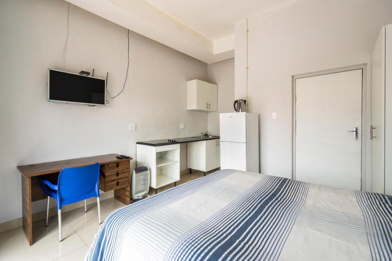 Hasate Guest House 10 Florence Street Oakdale Belliville 7530 Cape Town South African 外观 照片