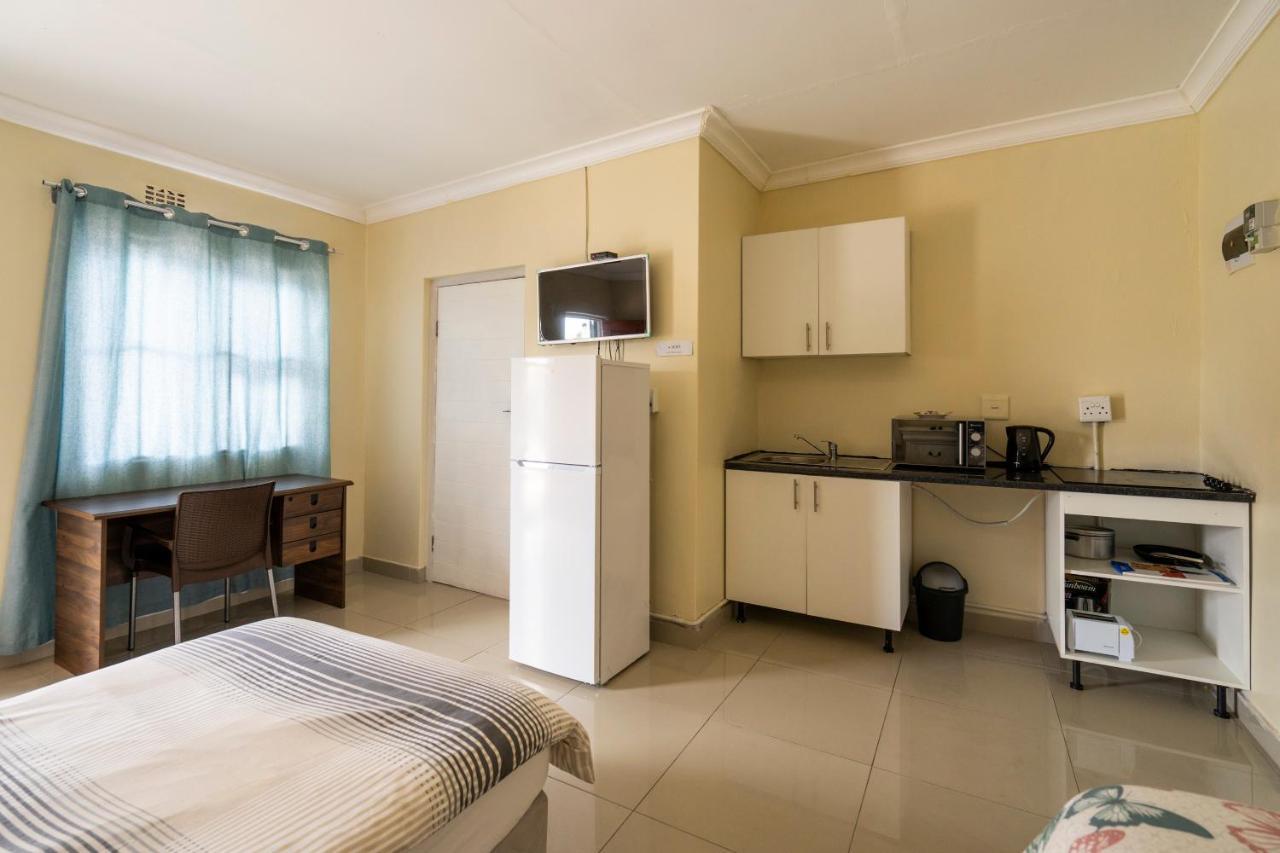 Hasate Guest House 10 Florence Street Oakdale Belliville 7530 Cape Town South African 外观 照片